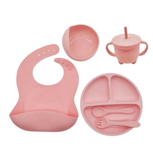 Set Hranire si Diversificare Bebelusi din Silicon BPA Free 6 Piese Roz