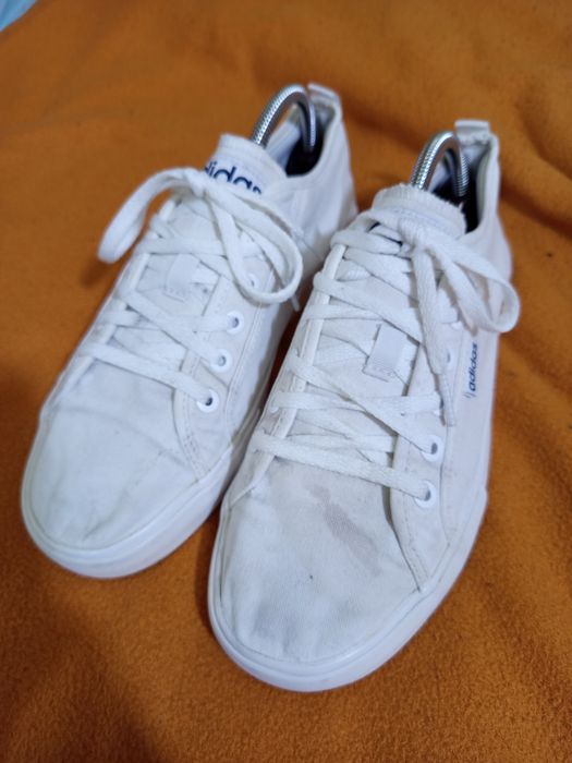 Маратонки"Adidas"41.номер