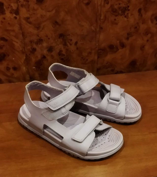 сандалии GEOX J sandal fusbetto 36 раз.