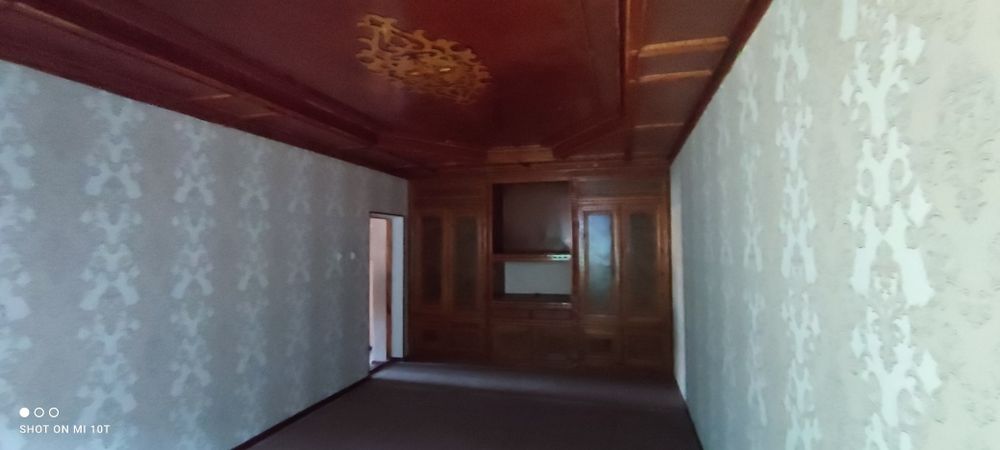 Продам дом не долеко от города