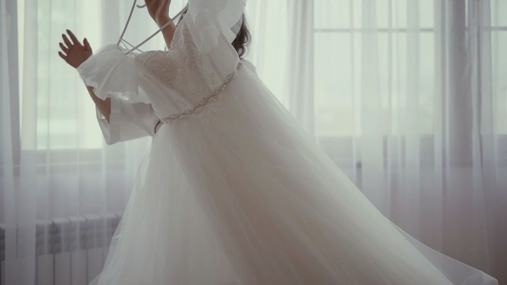 Свадебное платье молодежное