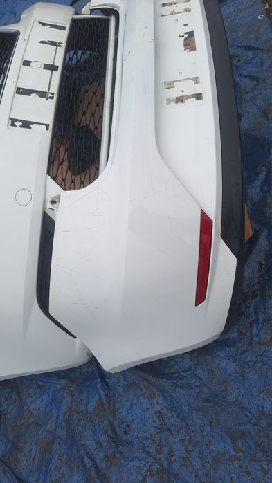 Bara fata capota far Seat Ibizta facelit 2014 tragar triple oglinda