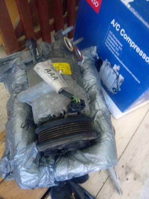Vând compresorAC Ford Focus 3 an 2012