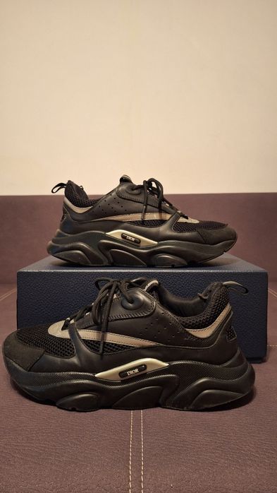 Dior B22 Black Reflective