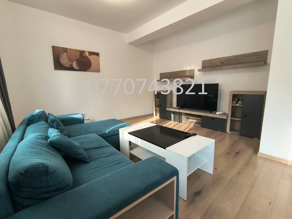 Proprietar inchiriez apartament(casa)4 camere  Pipera pet friendly