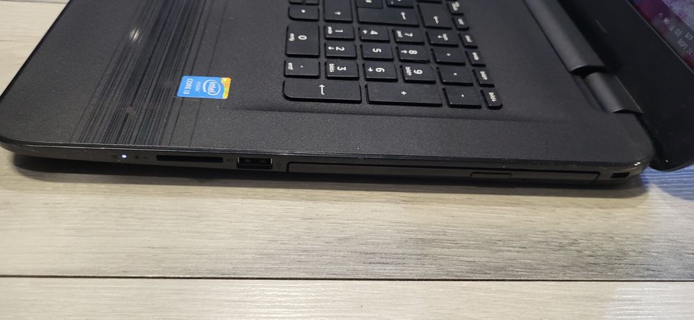 Hp 17-i3 5005u/8гб/120гб ссд