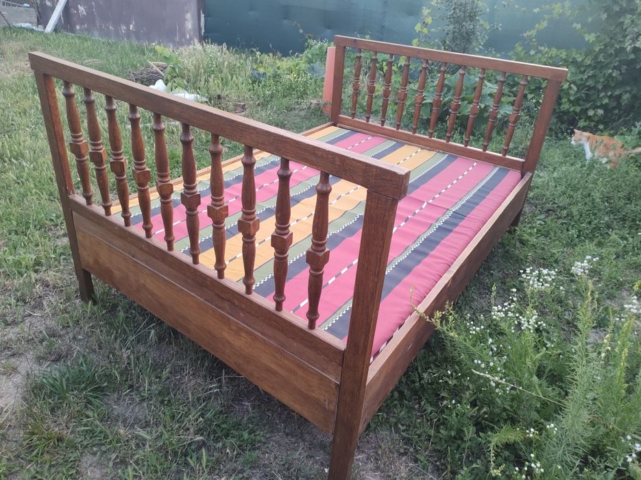 Pat vechi lemn rustic solid