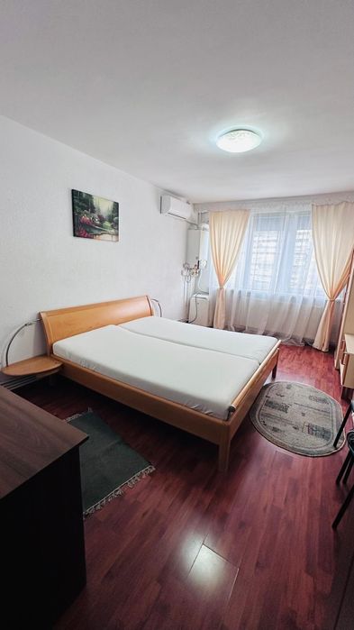 Garsoniera blocul turn Unic