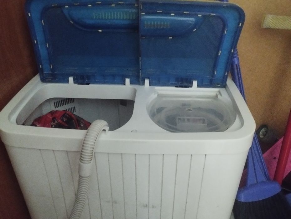 Стиральная машина полуавтомат