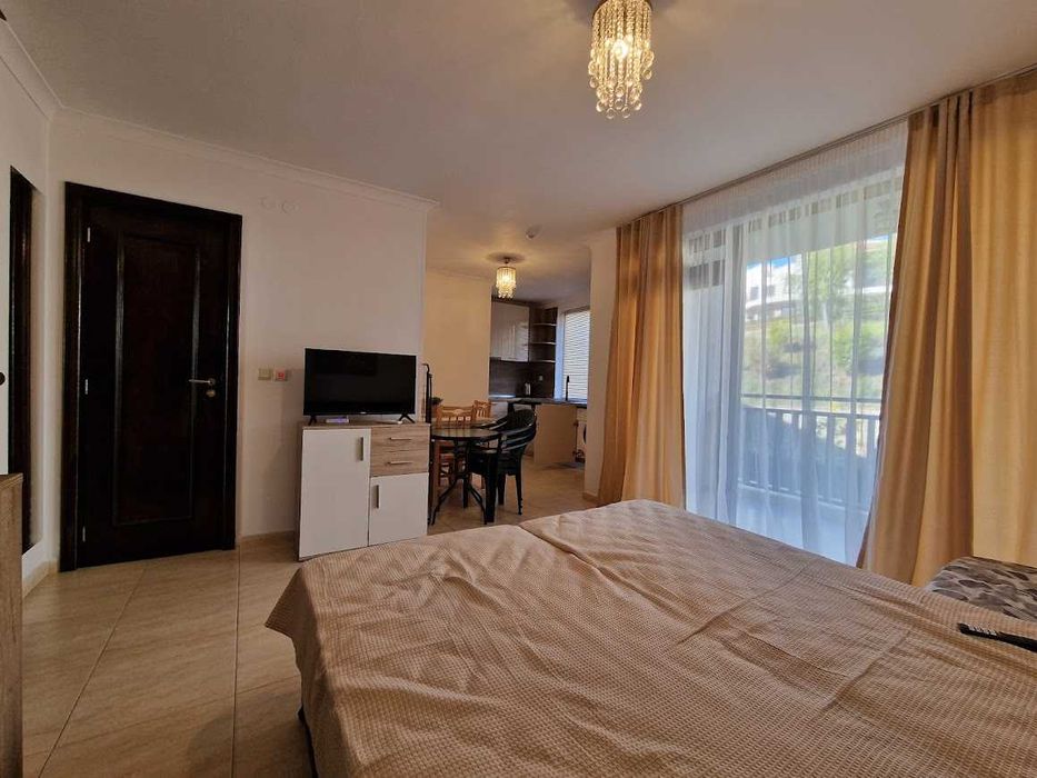 Продава се Едностаен апартамент в Свети Влас - 37 кв.м за 2038 €/кв.м - Снимка #2