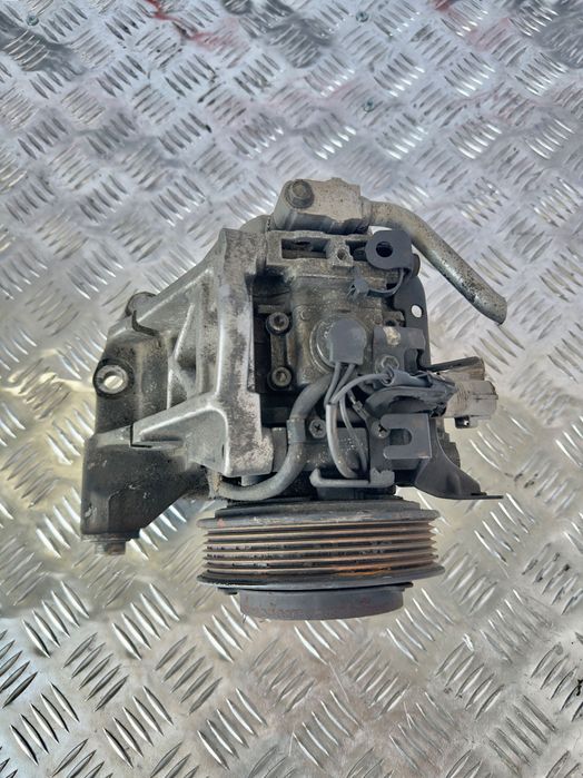 Компрессор кондиционера Subaru EZ30