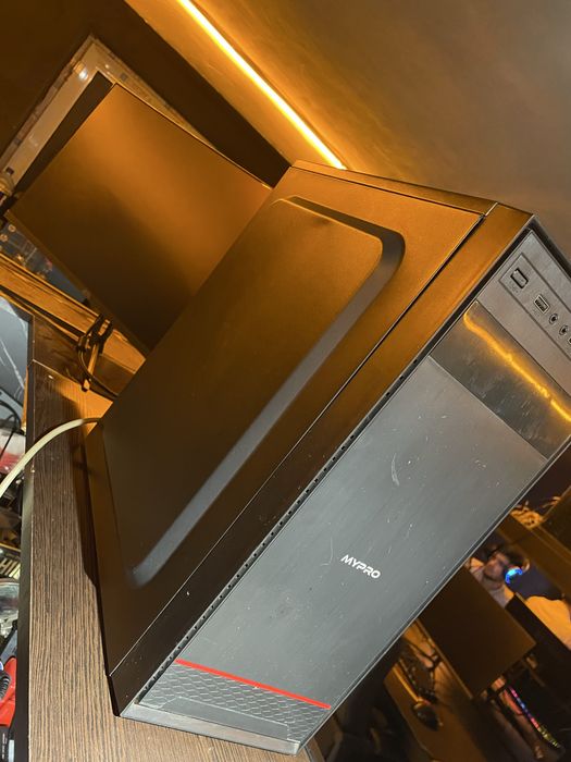 10ta kompyuter sotiladi srochno komplekt tayyor