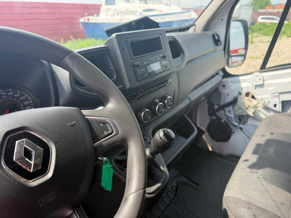 Renault Master Prelata 8 pal 2022