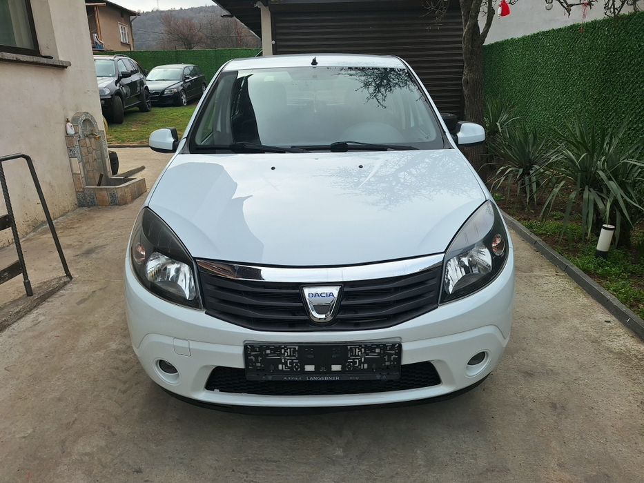 Дачия сандеро 1.2 16v 125 000 km