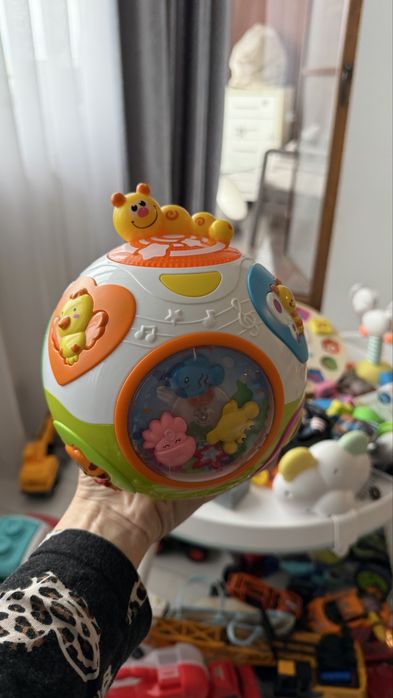 Minge interactiva cu sunete si lumini