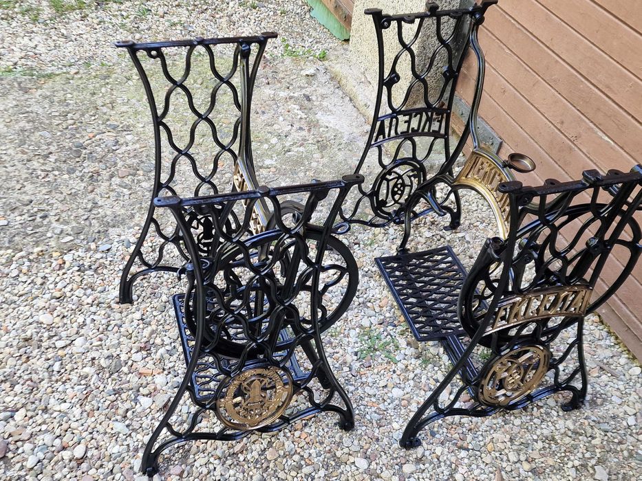 Метални крака за шевна машина Singer