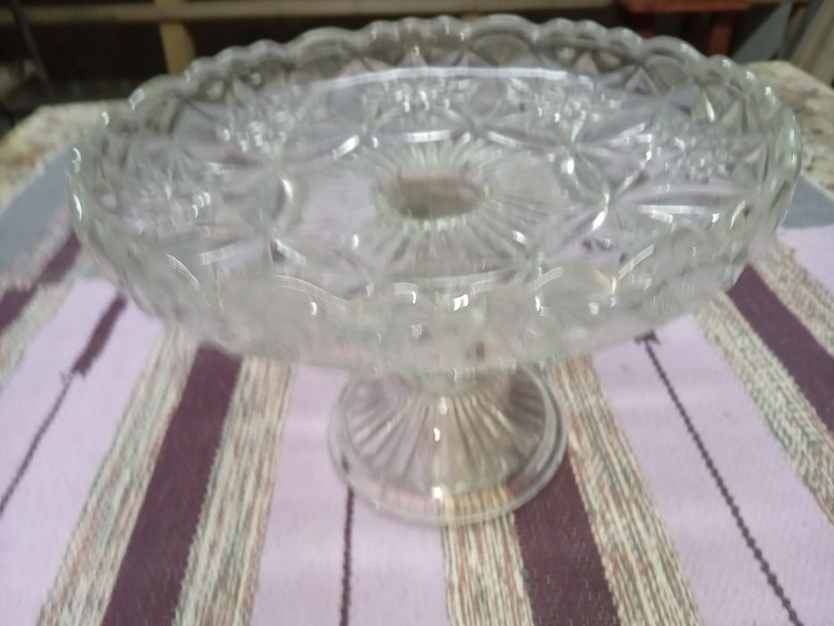 Centru de masa ,fructiera