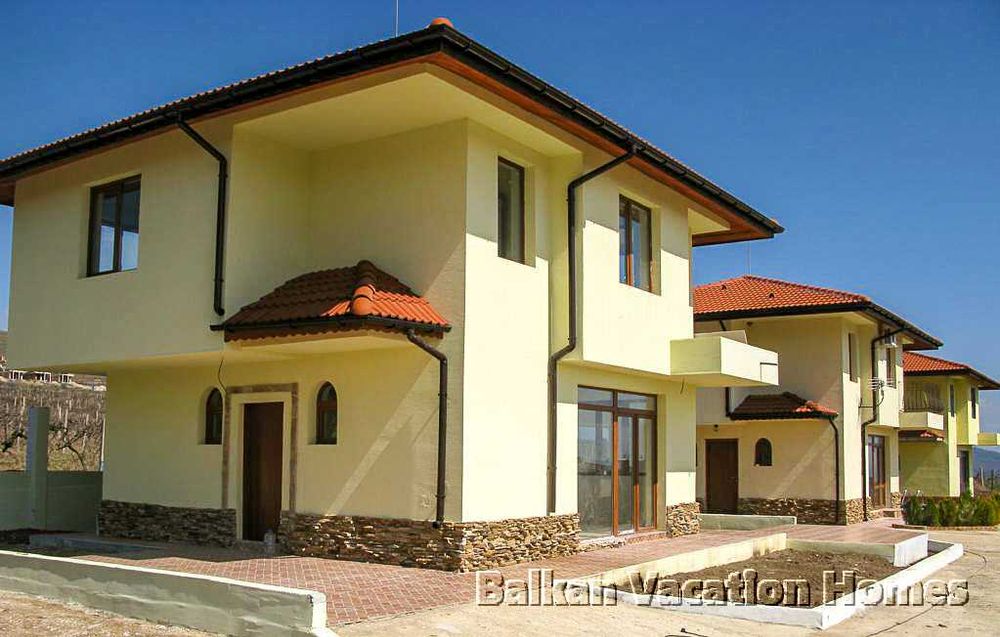 Вили близо до Албена с невероятна морска панорама