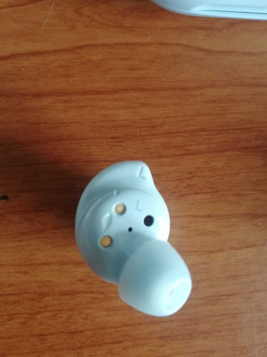 Samsung Galaxy Buds+
