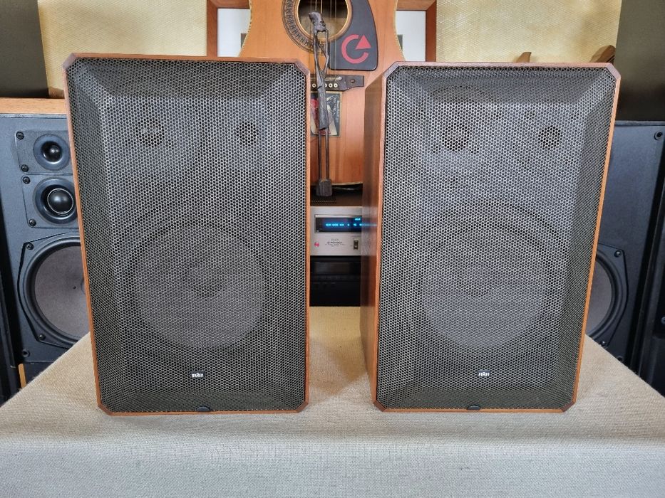 Braun LS-65. 4 ohms, 65/100 W. Perfect functionale. Impecabile
