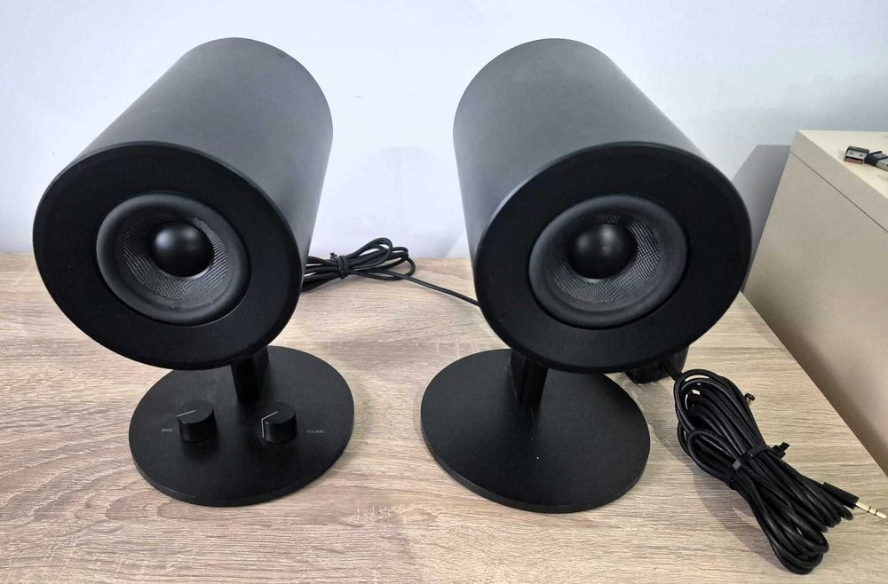 Boxe Razer Nommo