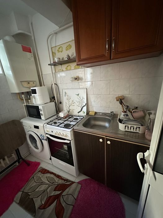 garsoniera de inchiriat