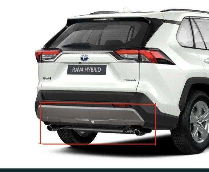 Накладка бампера Rav4