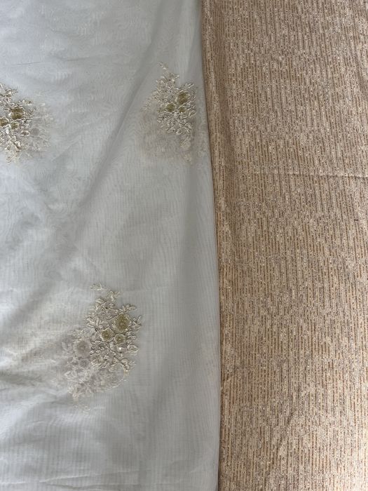 Продам новые  комплект