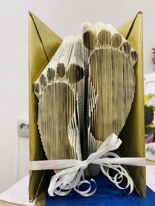 Book folding ( Книжовно изкуство)