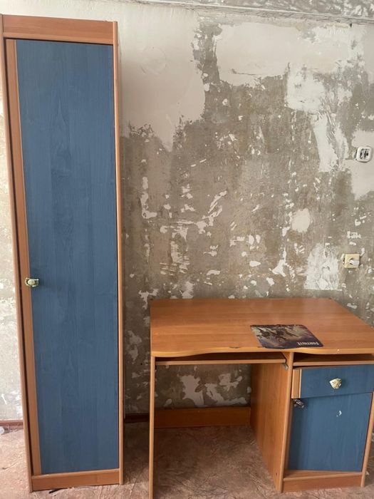 Продам шкаф и диван