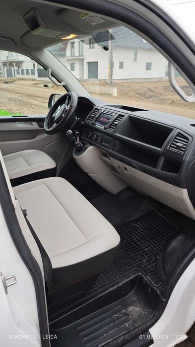 Volkswagen Transporter T6 2015