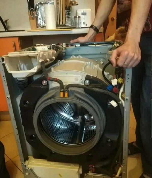 Ремонт стиральных машин и холодильников