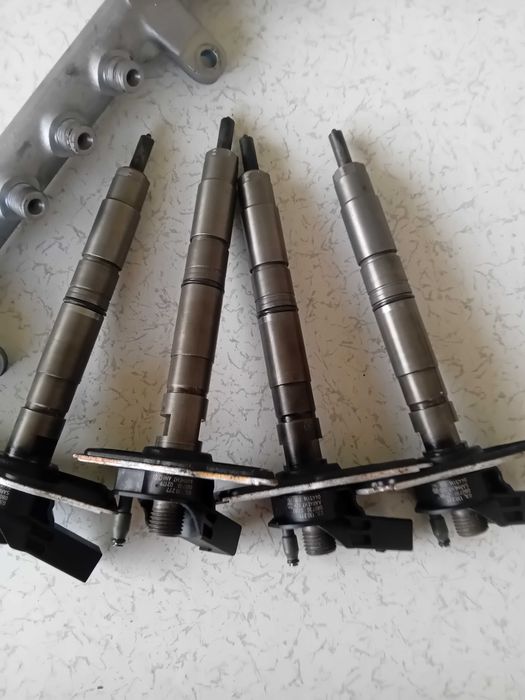 Дюзи рейл Audi 2.0TDI