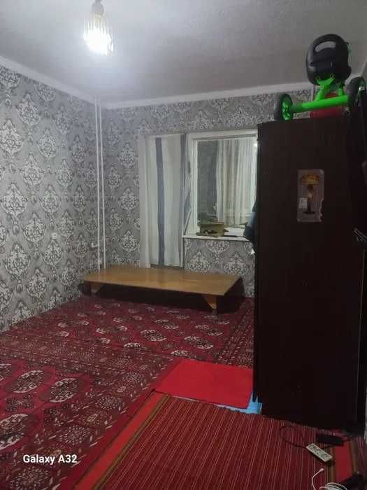 СРОЧНО !! Продается квартира в Яшнабаде 2/1/4 ( 60 кв/м ) Тузел 2