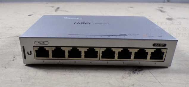 Ubiquiti коммутатор UniFi US-8