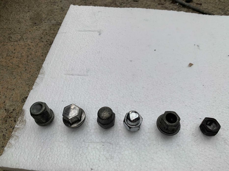 set Prezoane-piulite roti - ford mitsubishi,hyundai,kia,renault