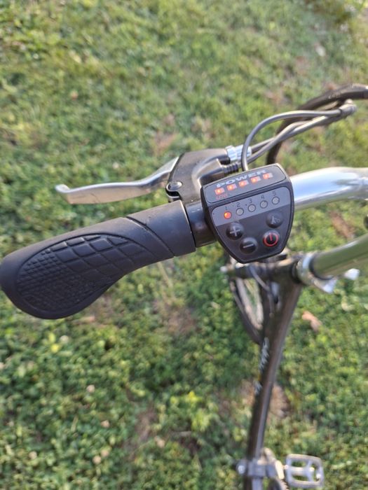 Bicicletă  electrică pliabilă.