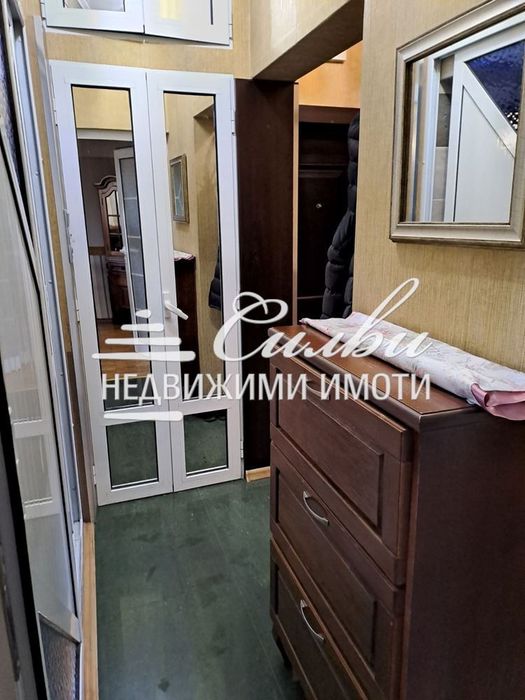 Продава се Тристаен апартамент в Шумен, Център - 93 кв.м за 1366 €/кв.м - Снимка #6