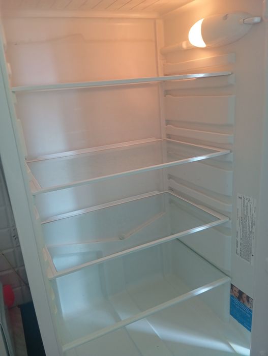 Продам холодильник не раб сос