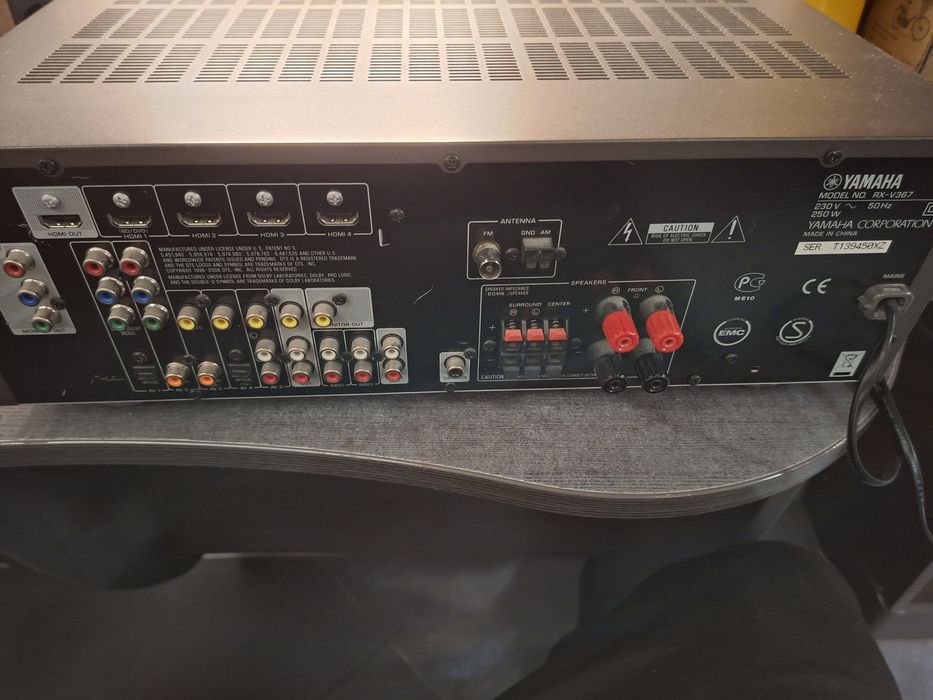 Ресивър Yamaha RX-V367