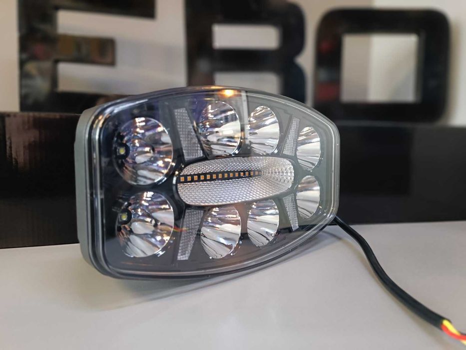LED мощен диоден фар 12-24V за камиони трактори джипове 10C04