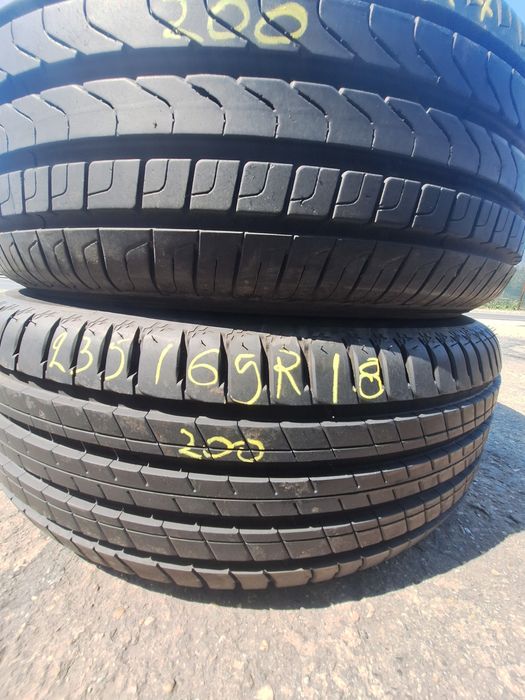 cate 1x anv vara 235/65r18 Michelin și 215/65r17 Pirelli