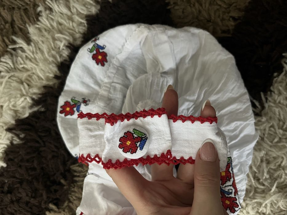 Носия рокля 6 мес.