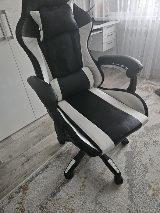 Игровое кресло (б/у) 57 500тг