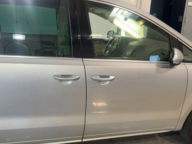 Volkswagen Sharan 2.0 TDI Highline 4Motion BlueMotion Tech 2014