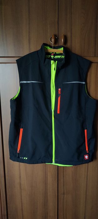 Vesta Engelbert Strauss Motion 2020