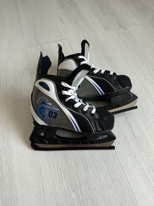 Коньки хоккейные детские