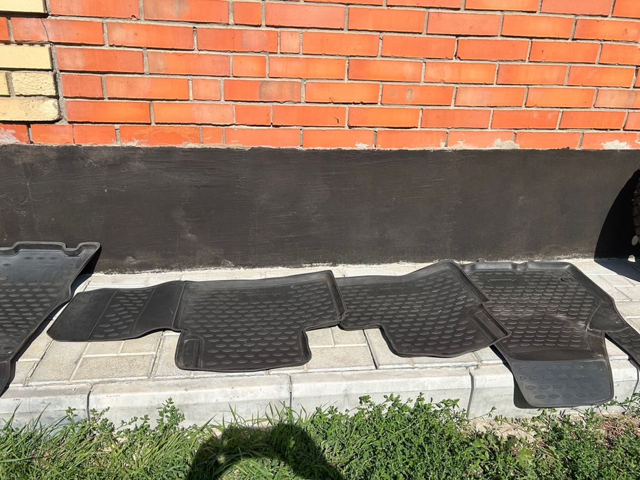 Продам диски с зимними шинами, комплект.