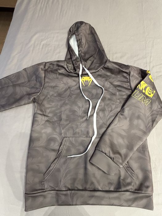 Продам мужские вещи