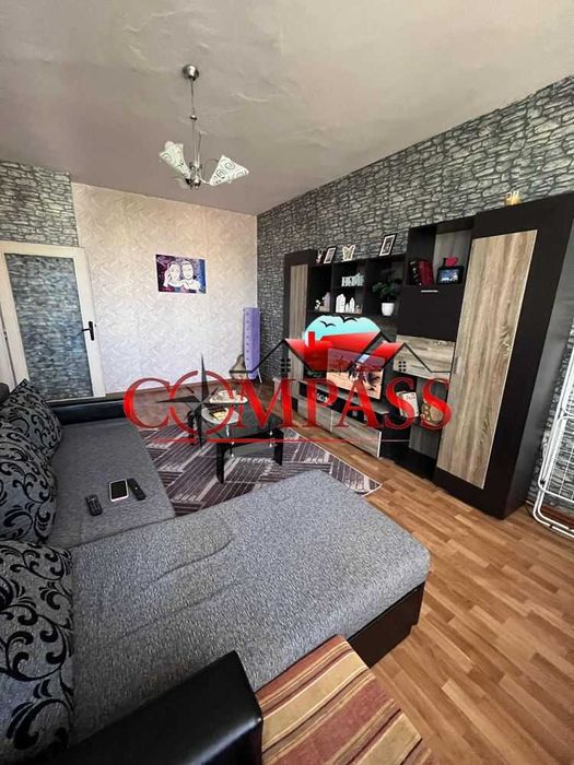Продава се Едностаен апартамент в Ямбол, Център - 44 кв.м за 1100 €/кв.м - Снимка #3